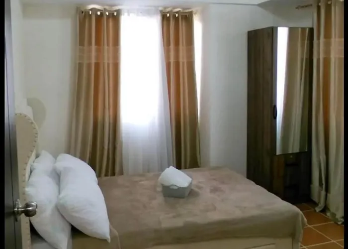Aparthotel Spacious 2br Unit At Pioneer Woodlands - Mrt Boni Station, Mandaluyong *